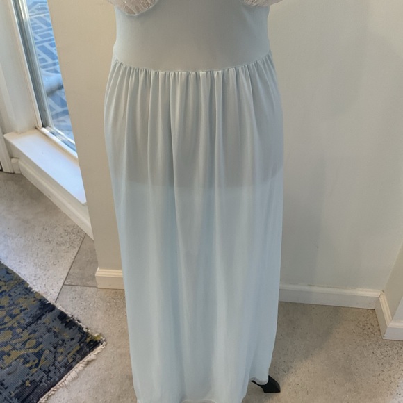 Caresse Blue and White Lace Chemise - Picture 5 of 13